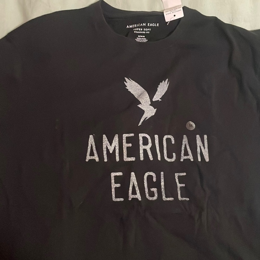 Brand new American eagle tee shirt with tags one never been worn